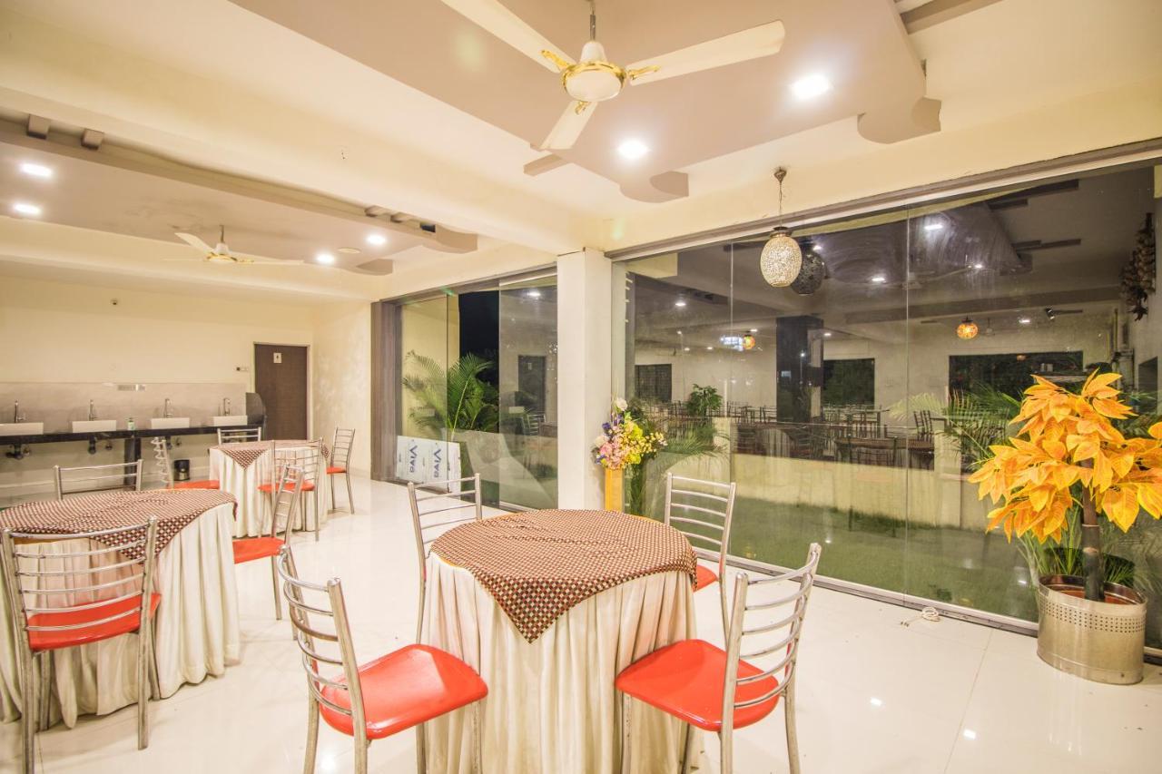 Hotel Yogiraj Palace Shegaon Εξωτερικό φωτογραφία